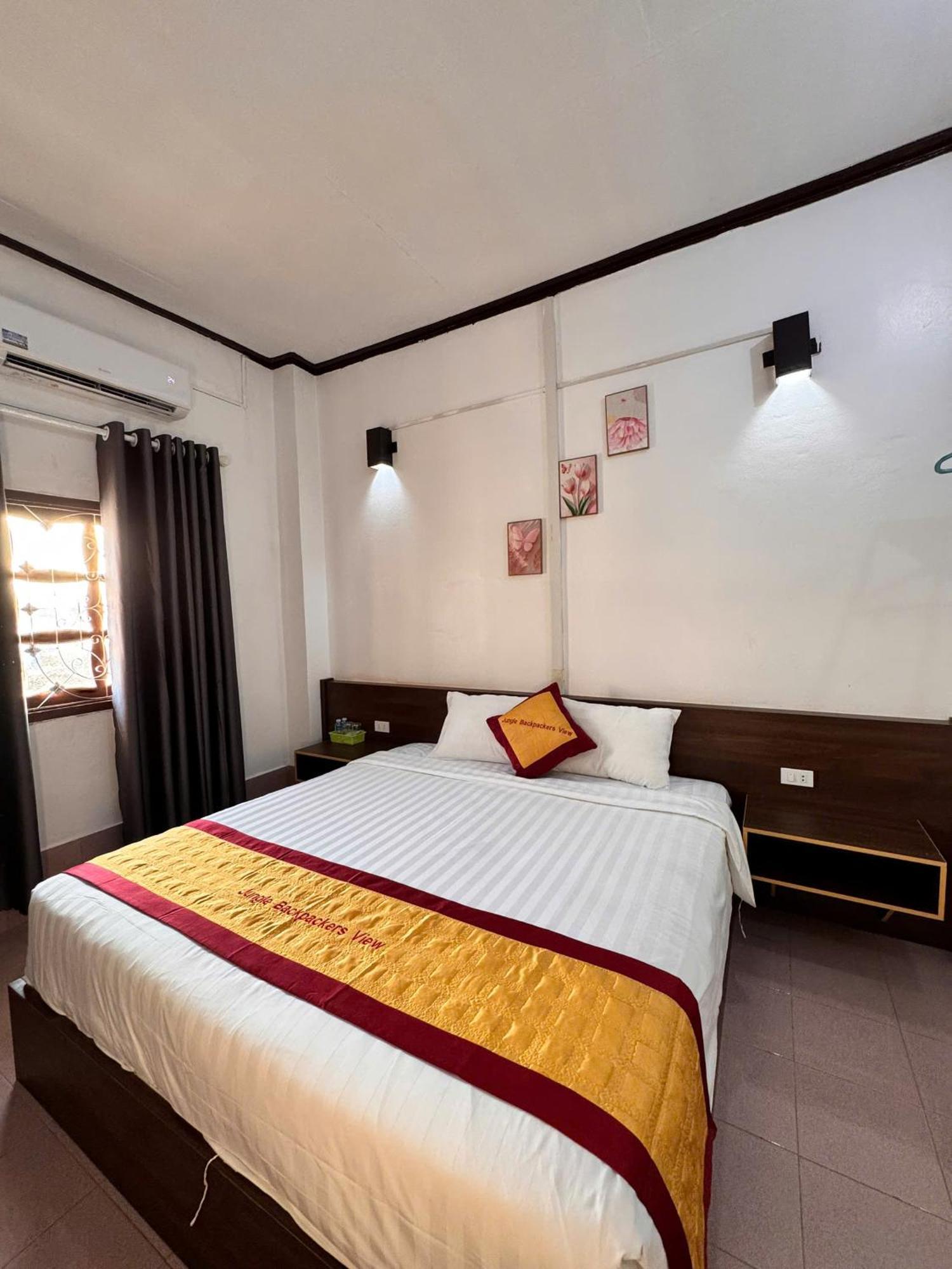 Albergue Jungle Backpackers View Vang Vieng Exterior foto