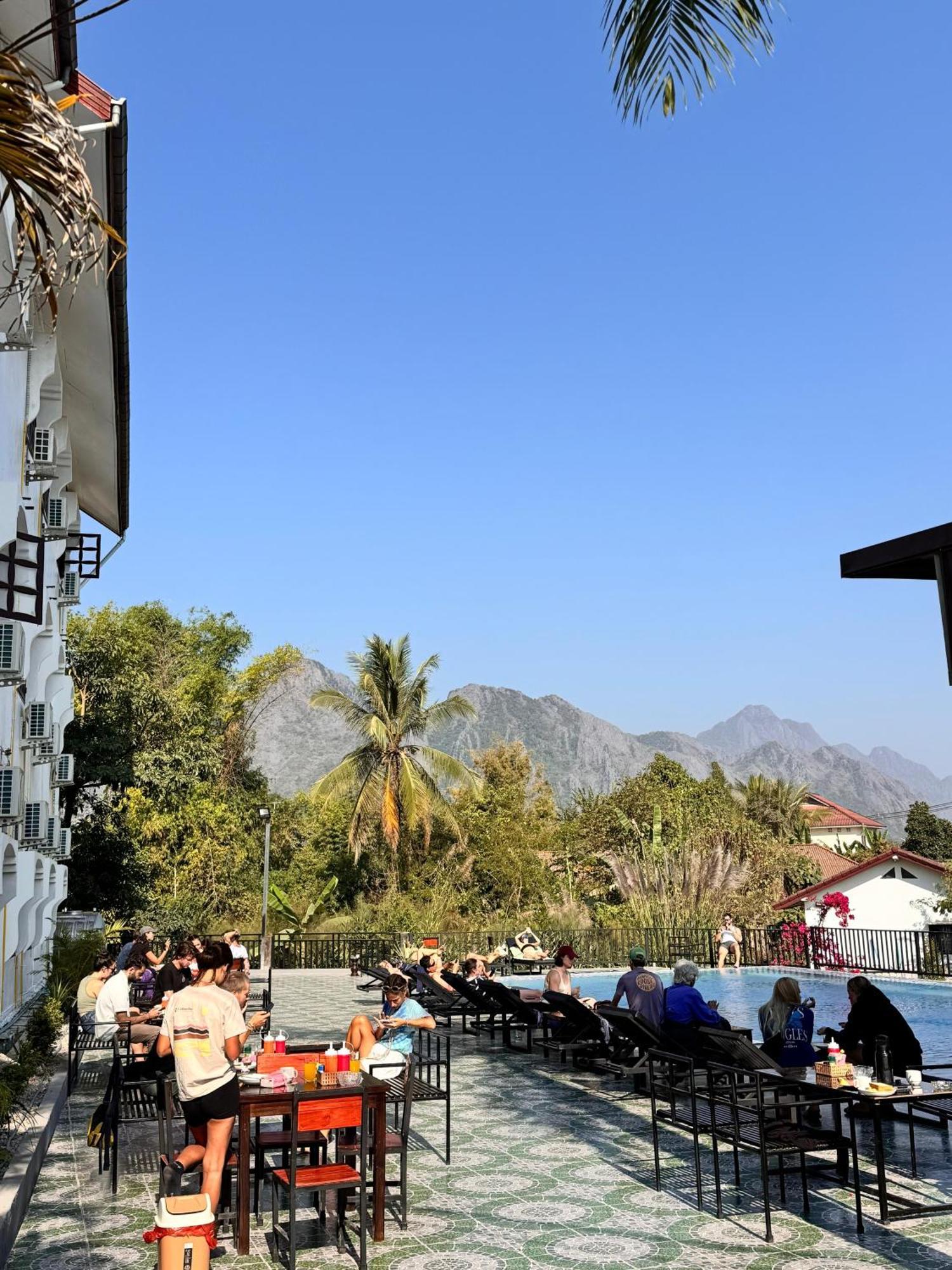 Albergue Jungle Backpackers View Vang Vieng Exterior foto