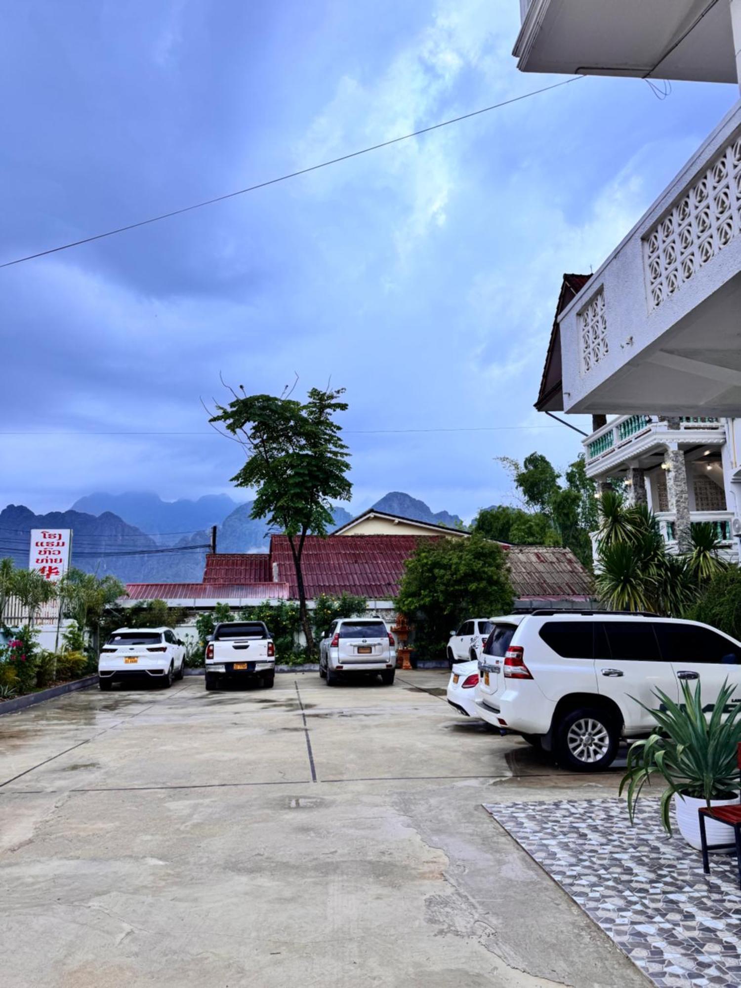 Albergue Jungle Backpackers View Vang Vieng Exterior foto